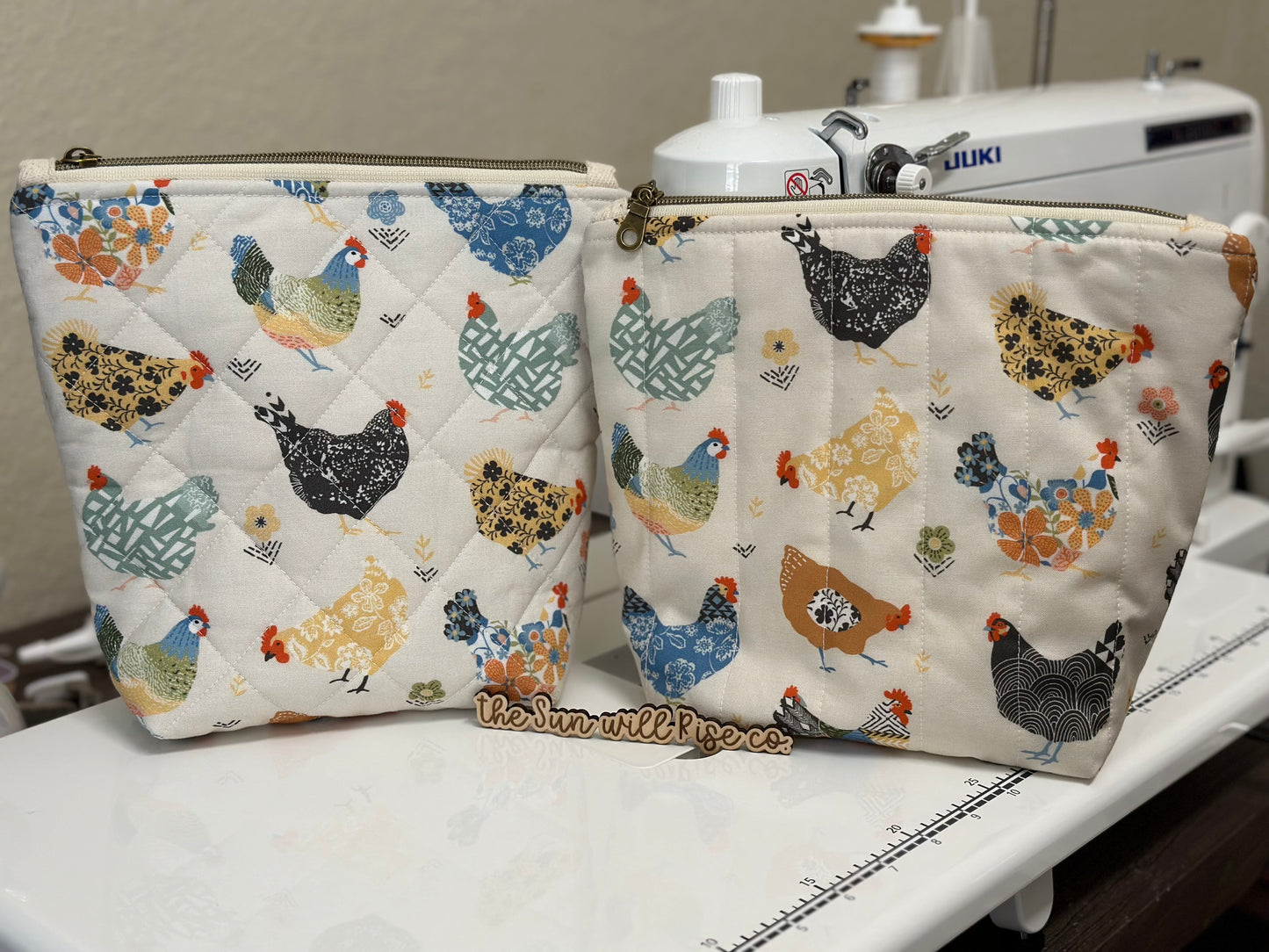 Farmhouse Hens | Aniston Quilted Bag